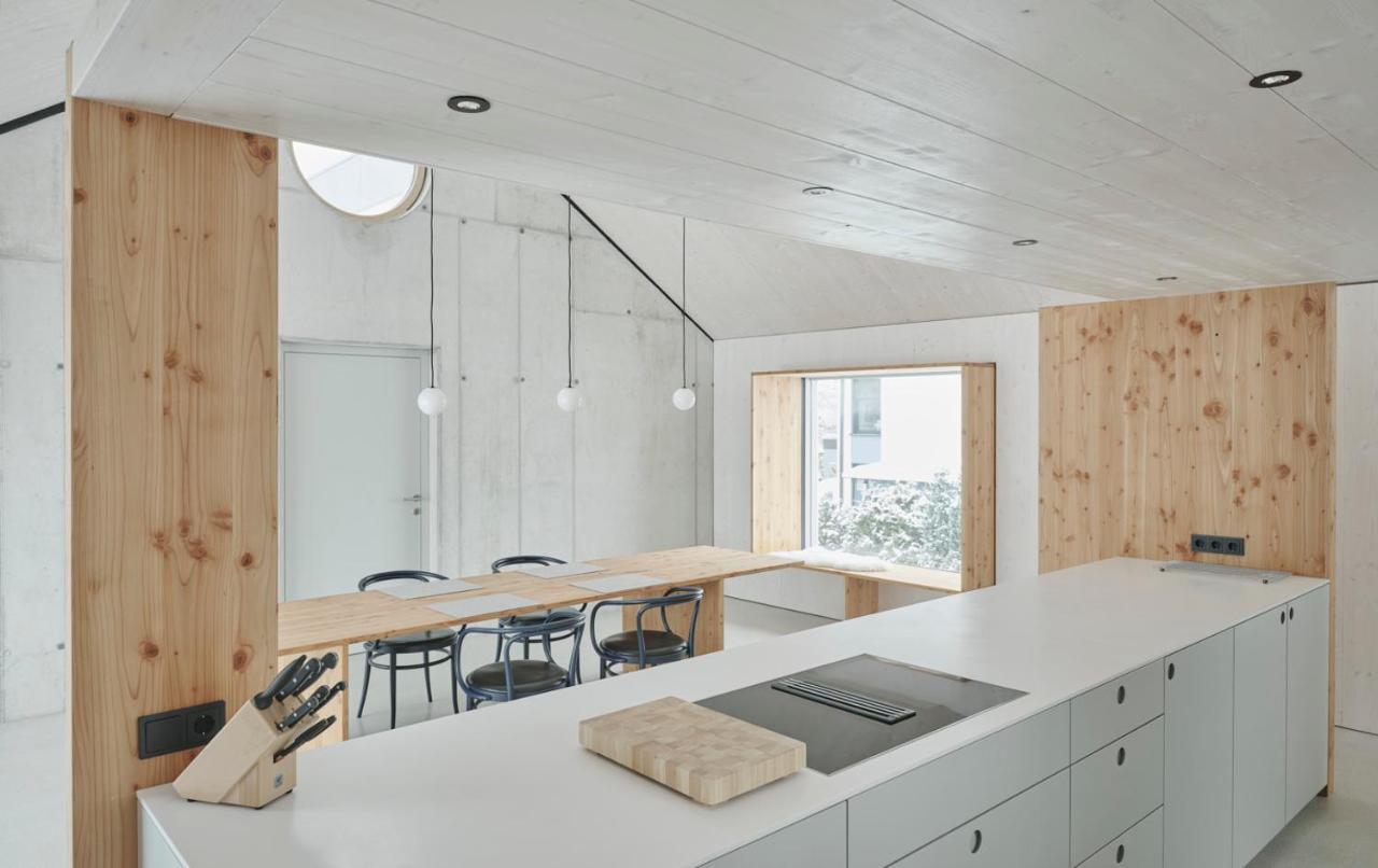 Urban Alpine Penthouse With Lake View Маурах Екстериор снимка