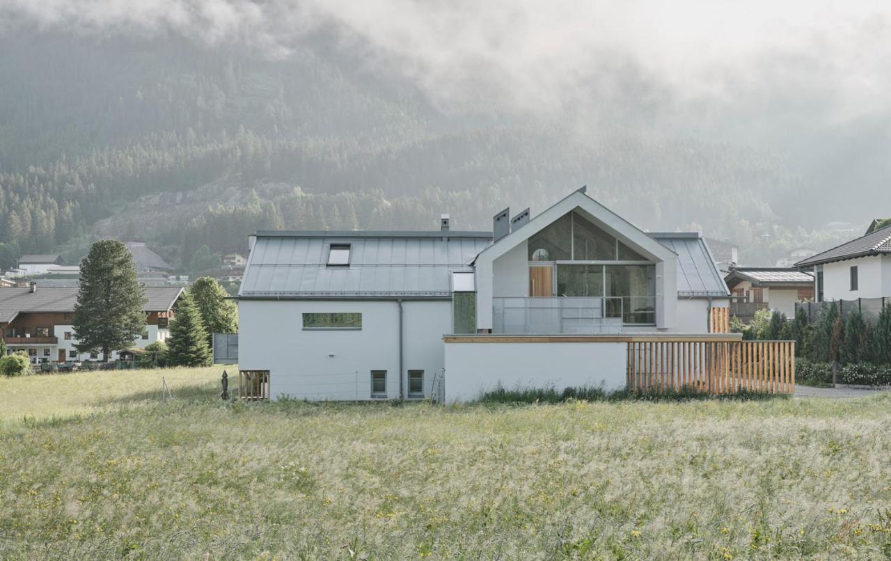 Urban Alpine Penthouse With Lake View Маурах Екстериор снимка