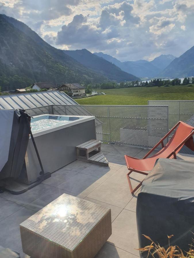 Urban Alpine Penthouse With Lake View Маурах Екстериор снимка